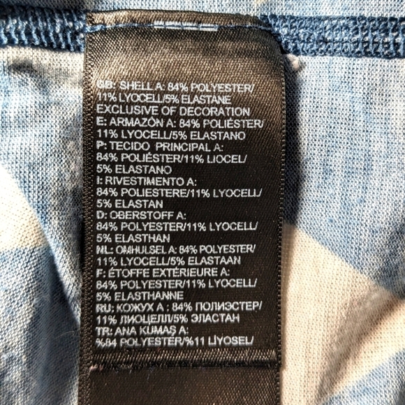 The North Face Geometric Design Woman's T-shirt Blue And White Size Large - Picture 7 of 10